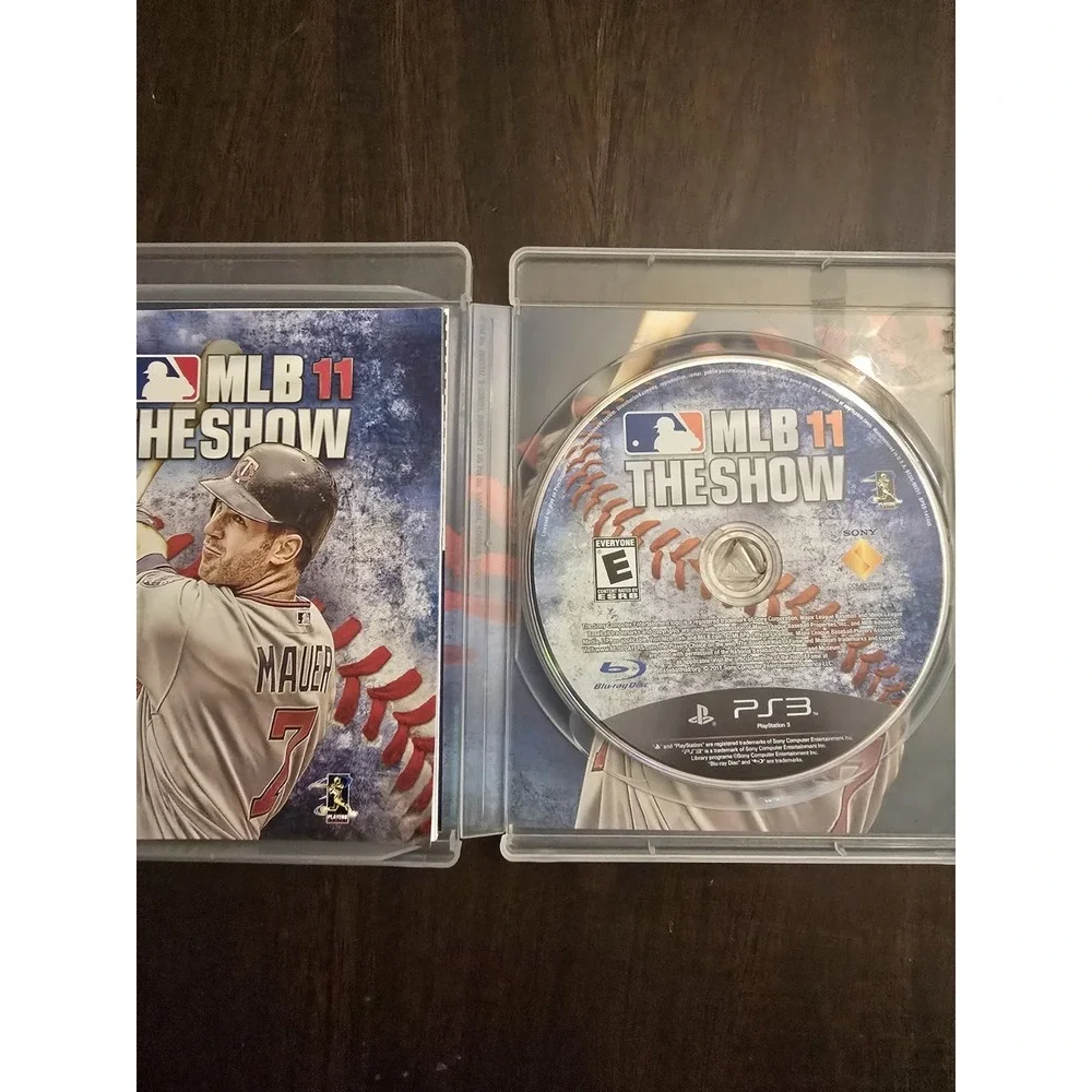 MLB 11: The Show (Sony PlayStation 3) PS3 GAME COMPLETE BASEBALL HOME RUN DERBY